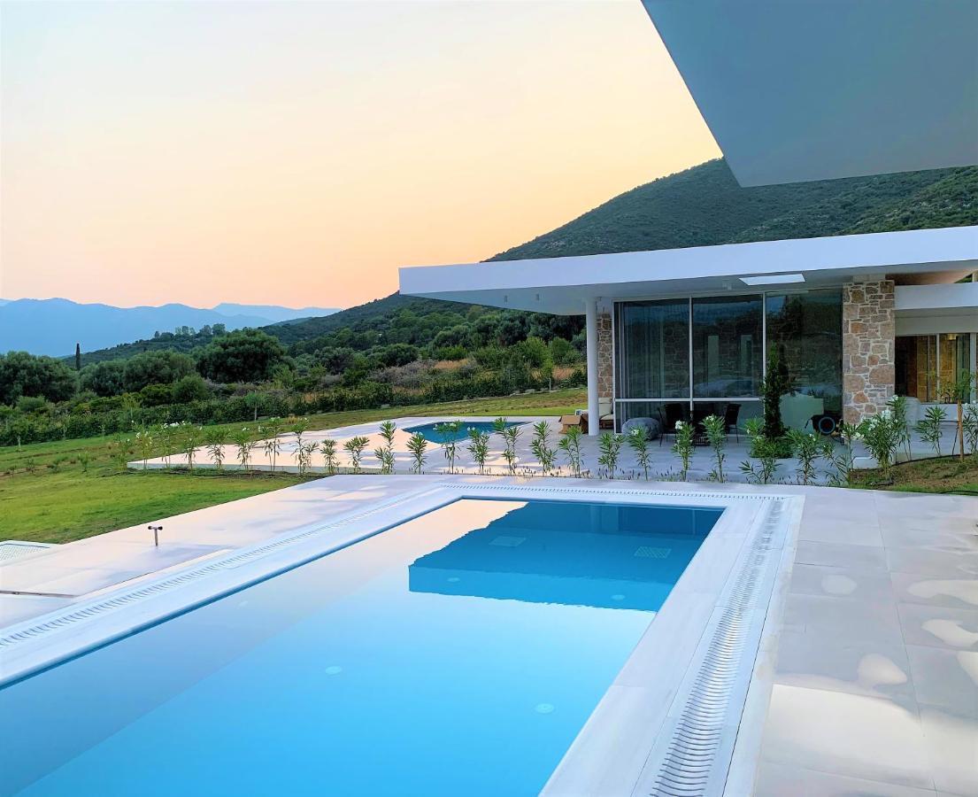 Varko Luxury Suites Paleros Zewnętrze zdjęcie