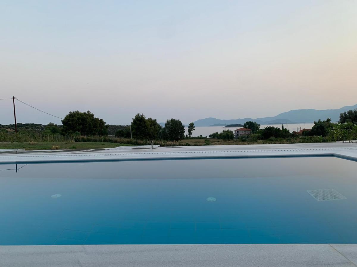 Varko Luxury Suites Paleros Zewnętrze zdjęcie