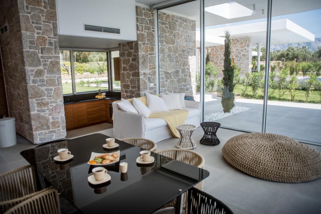 Varko Luxury Suites Paleros Zewnętrze zdjęcie
