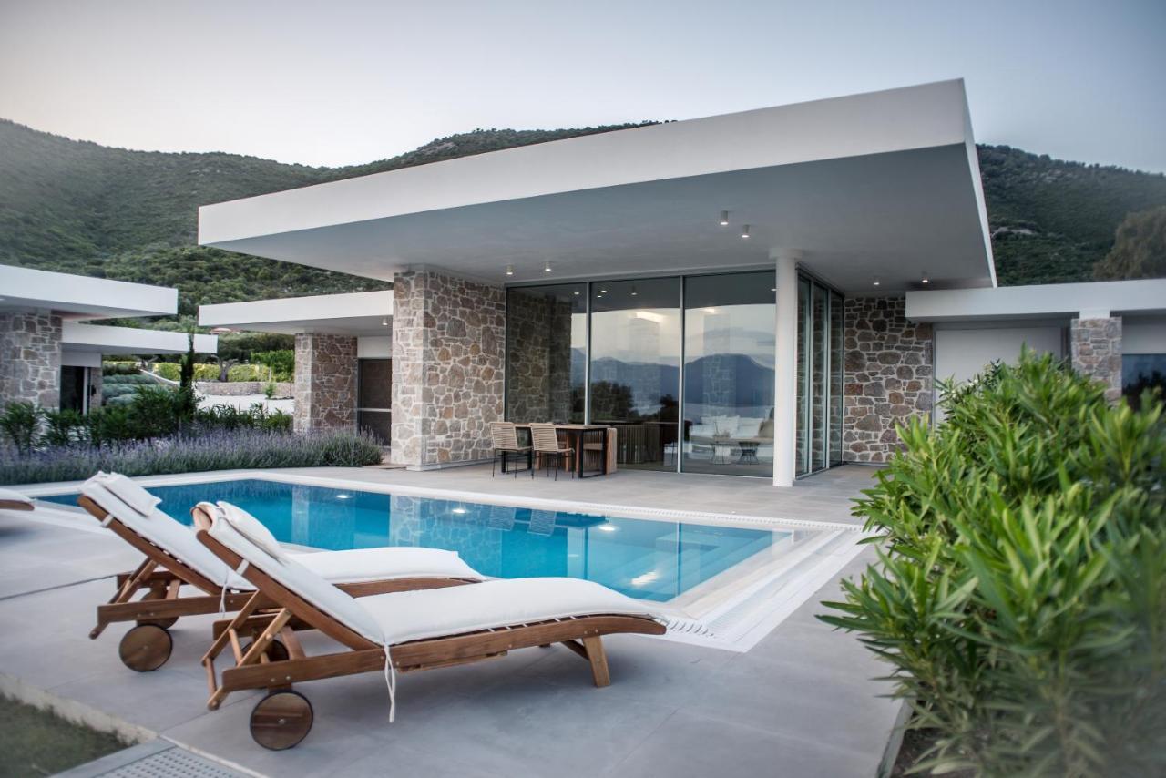 Varko Luxury Suites Paleros Zewnętrze zdjęcie
