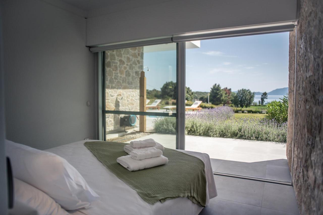 Varko Luxury Suites Paleros Zewnętrze zdjęcie