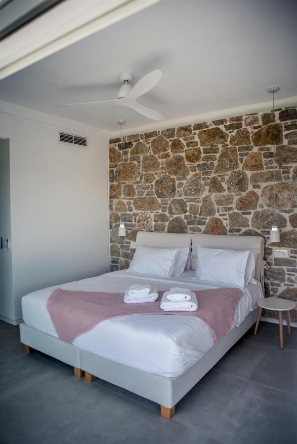 Varko Luxury Suites Paleros Zewnętrze zdjęcie