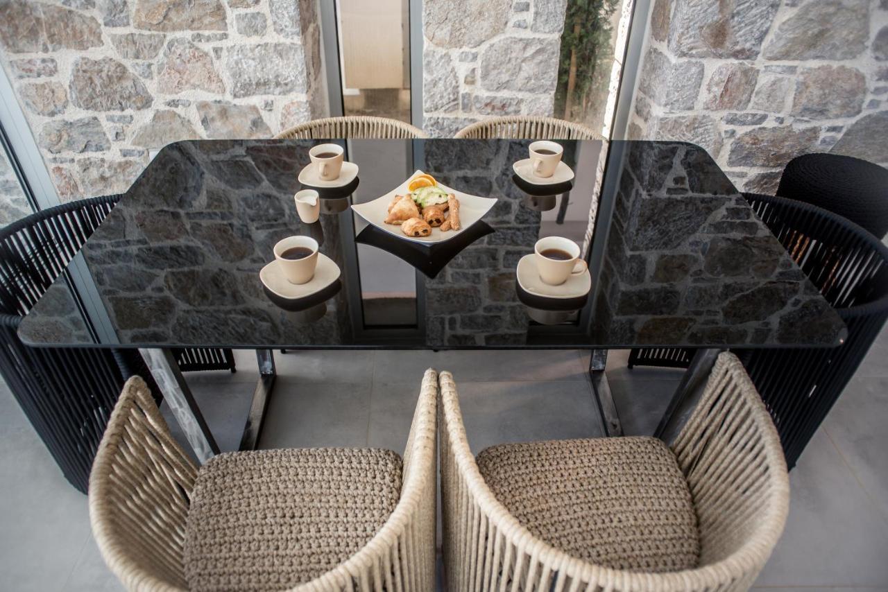 Varko Luxury Suites Paleros Zewnętrze zdjęcie